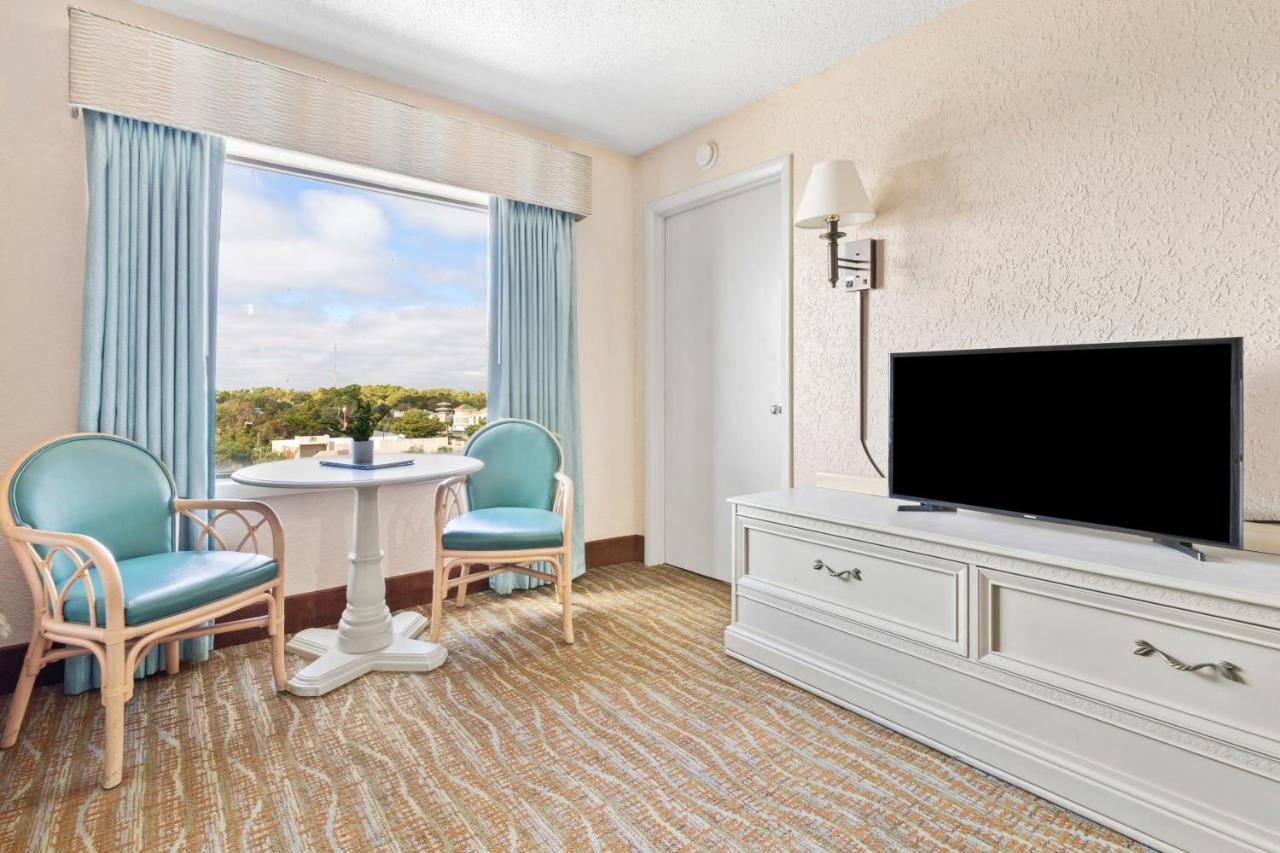 Sandcastle Oceanfront Resort At The Pavilion Myrtle Beach Exterior foto
